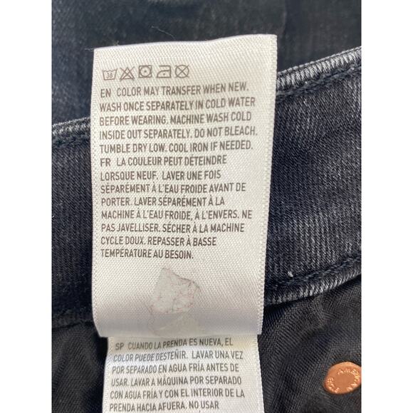 American Eagle Next Level Black Distressed Frayed Hem Denim Shorts Size 6 - Picture 9 of 12